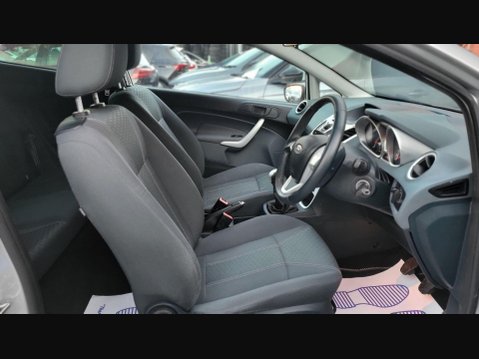 Ford Fiesta ZETEC 14