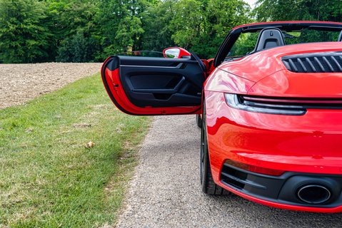 Porsche 911 Carrera S PDK 8