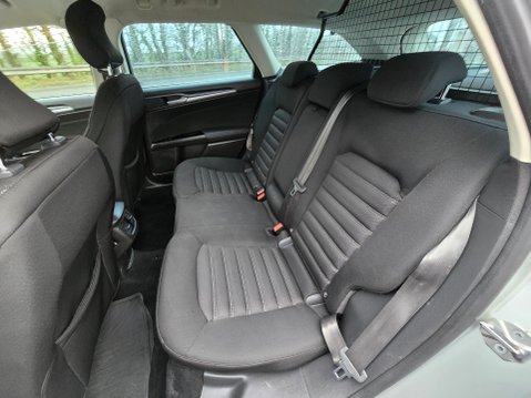 Ford Mondeo ZETEC 15