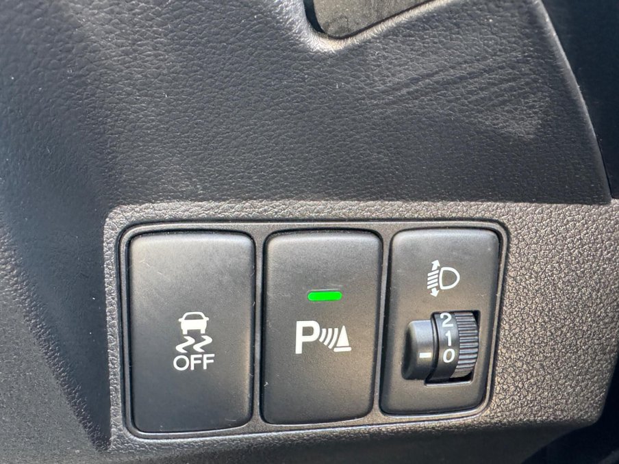 2015 Honda Civic — image 27