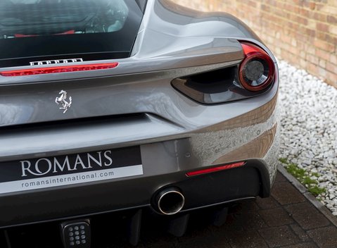 Ferrari 488 GTB 22