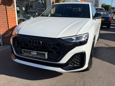 Audi Q8 TDI QUATTRO BLACK EDITION 5