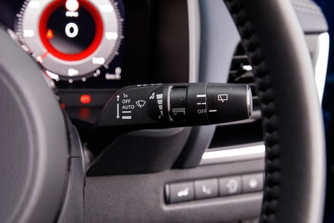 Nissan Qashqai DIG-T TEKNA DCT MHEV 17