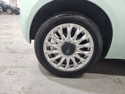 Fiat 500 1.2 Lounge 3dr 9