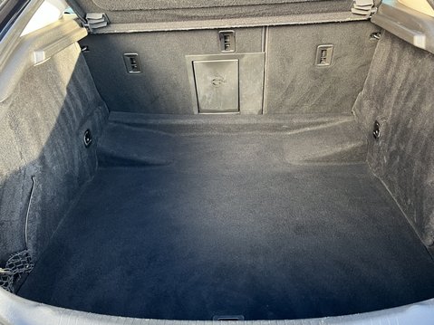 Vauxhall Insignia 2.0T SIDI Elite 5dr [Start Stop] 35