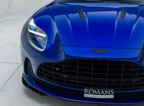 Aston Martin DB12 V8 25