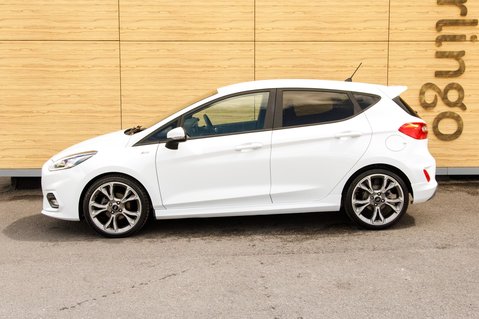 Ford Fiesta ST-LINE 14