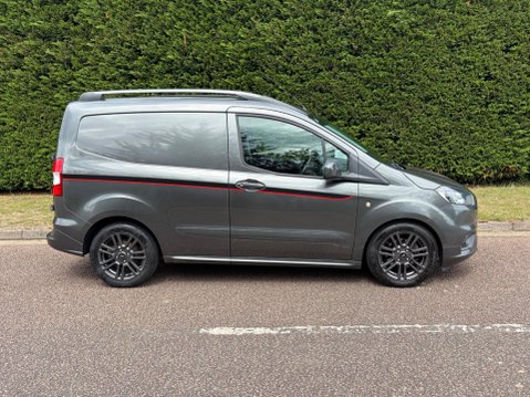 Ford Transit Courier 1.5 TDCi Sport L1 Euro 6 5dr 3