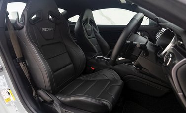 Ford Mustang Mach 1 10