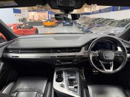 Audi SQ7 4.0 TDI V8 SUV 5dr Diesel Tiptronic quattro Euro 6 (s/s) (435 ps) 2