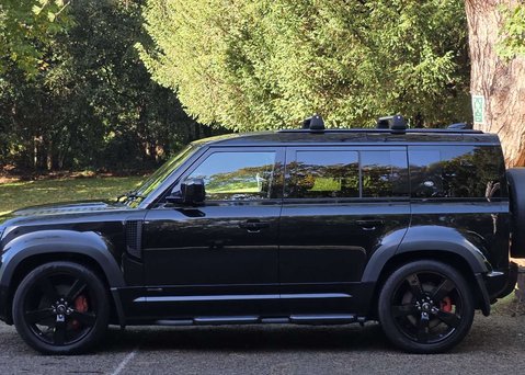 Land Rover Defender 3.0 Defender X MHEV Auto 4WD 5dr 39