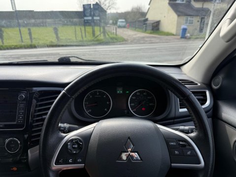 Mitsubishi L200 2.4 DI-D DC Barbarian 4WD Euro 5 4dr 17