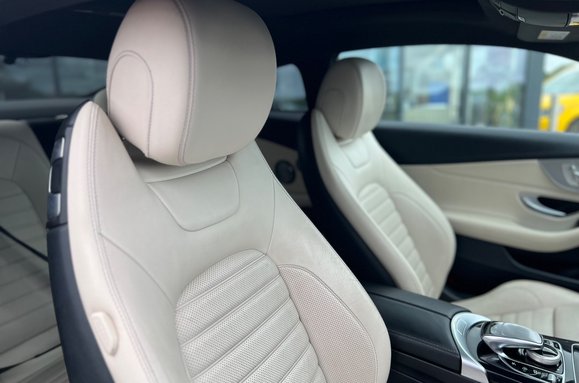 Mercedes-Benz C Class AMG C 43 4MATIC PREMIUM PLUS AUTO PAN ROOF 21