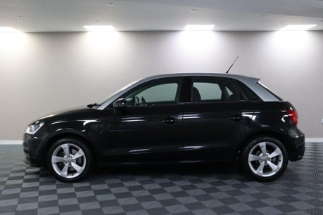 Audi A1 SPORTBACK TFSI SPORT 16
