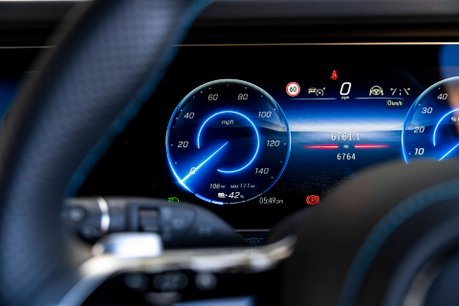 Mercedes-Benz G Series G 580. NOW SOLD. SIMILAR REQUIRED. PLEASE CALL 01903 254800. 26