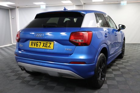 Audi Q2 TFSI SPORT 21