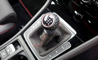 Volkswagen Golf GTI S Clubsport 16