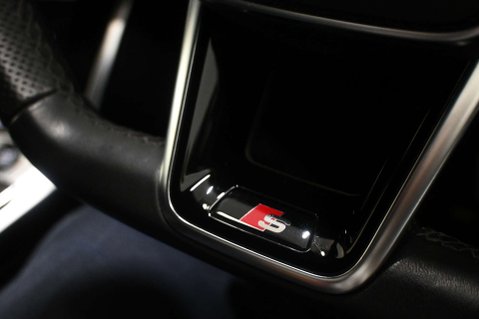 Audi A6 2.0 A6 Black Edition 45 TFSI MHEV Quattro Semi-Auto 4WD 5dr 25
