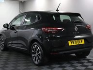 Renault Clio ICONIC TCE 10