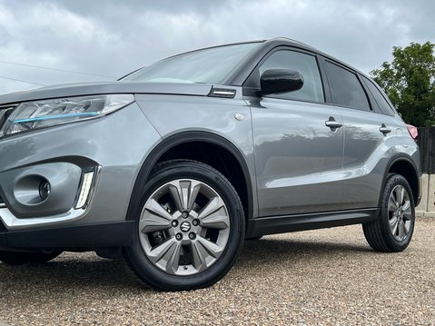Suzuki Vitara SZ-T BOOSTERJET MHEV 15