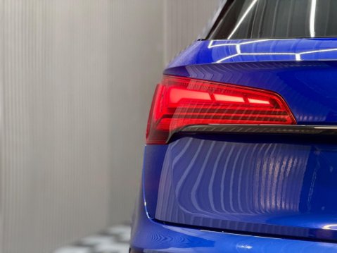 Audi Q5 2.0 TDI 40 Edition 1 S Tronic quattro Euro 6 (s/s) 5dr 34