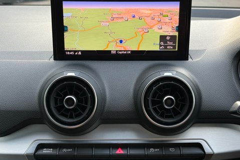 Audi Q2 TFSI S LINE - VIRTUAL COCKPIT - APPLE CAR PLAY - WIRELESS CHARGING 35