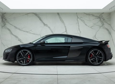 Audi R8 V10 PERFORMANCE CARBON BLACK 5