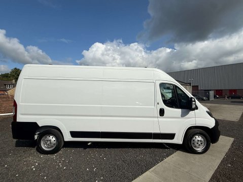 Peugeot Boxer 2.2 Boxer 335 Professional L3H2 Blue HDi 6