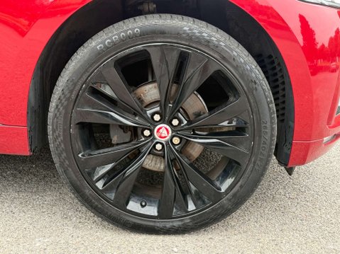 Jaguar F-Pace 2.0 F-PACE R-Sport AWD D Auto 4WD 5dr 51