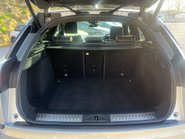 Land Rover Range Rover Velar 3.0 Range Rover Velar R-Dynamic HSE D300 Auto 4WD 5dr 41