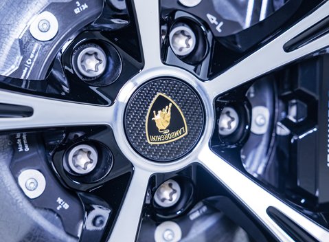 Lamborghini Revuelto 59