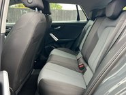 Audi Q2 TFSI SE 9