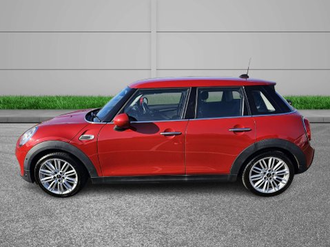 Mini Hatch 1.5 Cooper Auto 5dr 7