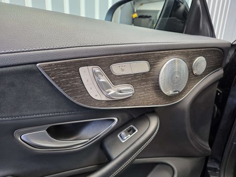 Mercedes-Benz C Class 4.0 C63 V8 BiTurbo AMG (Premium Plus) Coupe 2dr Petrol SpdS MCT Euro 6 (s/s 13