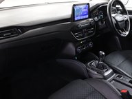 Ford Focus TITANIUM X 34