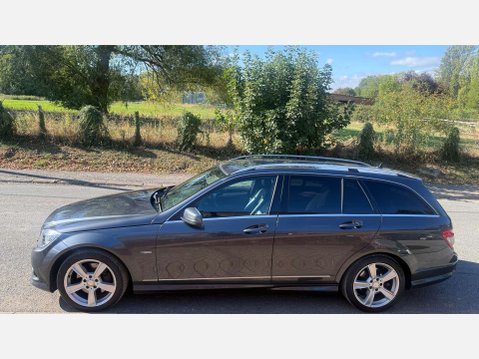 Mercedes-Benz C Class 3.0 C350 BlueEfficiency Sport CDi Auto 5dr 31