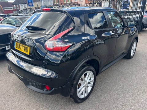 Nissan Juke 1.2 DIG-T N-Connecta Euro 6 (s/s) 5dr 6