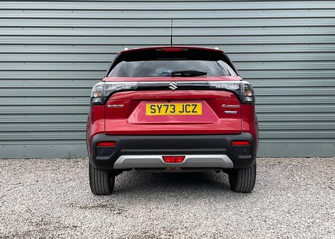Suzuki SX4 S-Cross MOTION BOOSTERJET MHEV 10