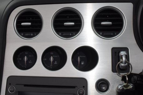 Alfa Romeo Spider 2.2 JTS 13