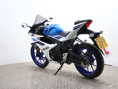 Suzuki GSX-R125 GSXR 125 RX M5 8
