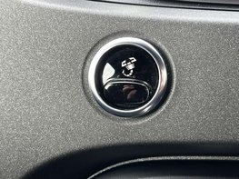 Abarth 595 1.4 595 Competizione 3dr 40