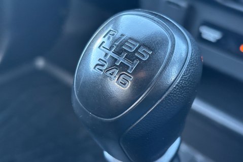 Isuzu D-Max Utility Single Cab 4x4 Pickup 31