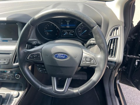 Ford Focus 1.0T EcoBoost Titanium Auto Euro 6 (s/s) 5dr 17