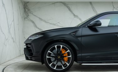 Lamborghini Urus S 39