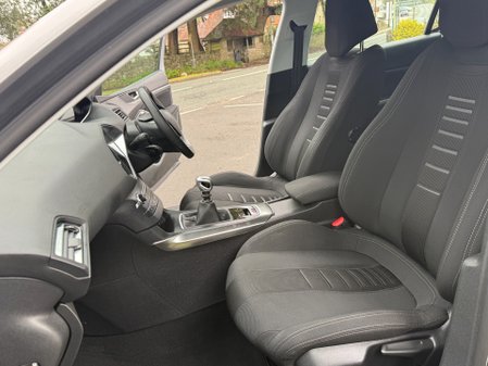 Peugeot 308 E-THP ALLURE 33