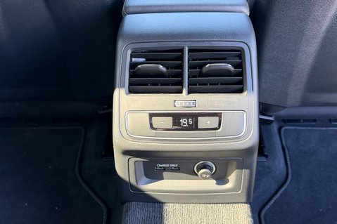 Audi A5 SPORTBACK TFSI QUATTRO S LINE MHEV -APPLE CARPLAY -FULL AUDI S/HISTORY 29