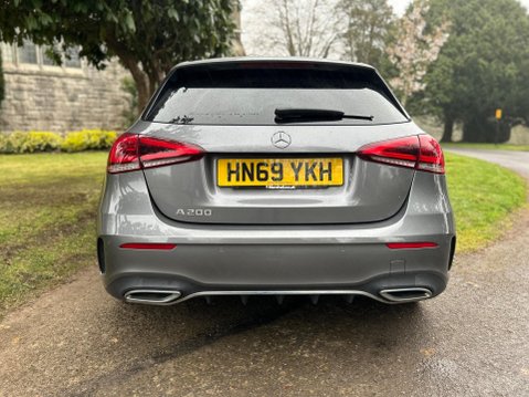 Mercedes-Benz A Class A 200 AMG LINE PREMIUM 19