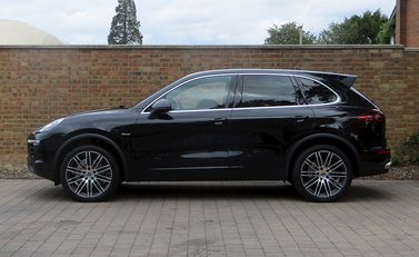 Porsche Cayenne S Diesel 14