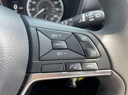 Nissan Juke 1.0 Juke Visia DiG-T 5dr 41