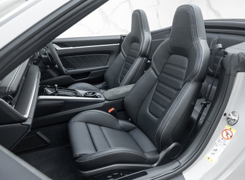 Porsche 911 Turbo S Cabriolet (992) 24